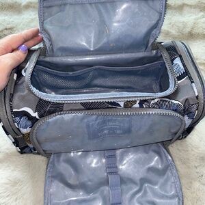 Vera Bradley Travel Makeup Cosmetic Bag Pockets ReActive